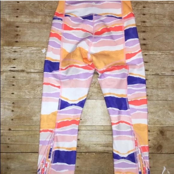 Lululemon True Self Crop pants - Picture 5 of 7